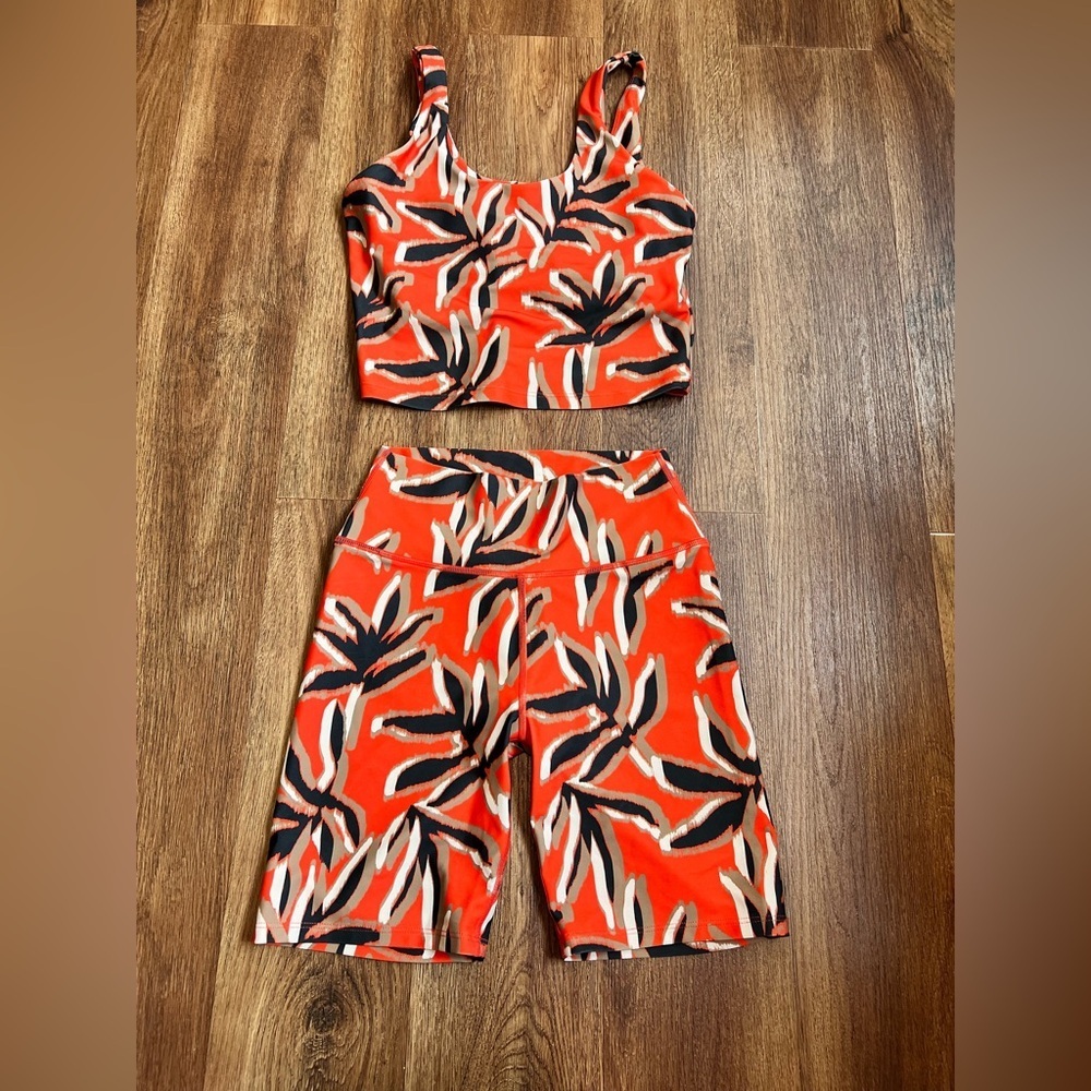 Women's Red Patterned Bike Shorts Set Women’s size small